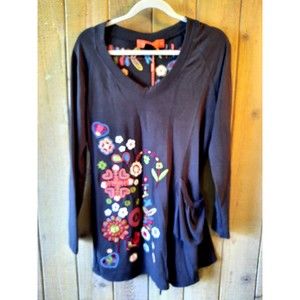 NWT Urban Mango Tunic Top XL Embroidered Knit Long Sleeve Asymmetric Hem
